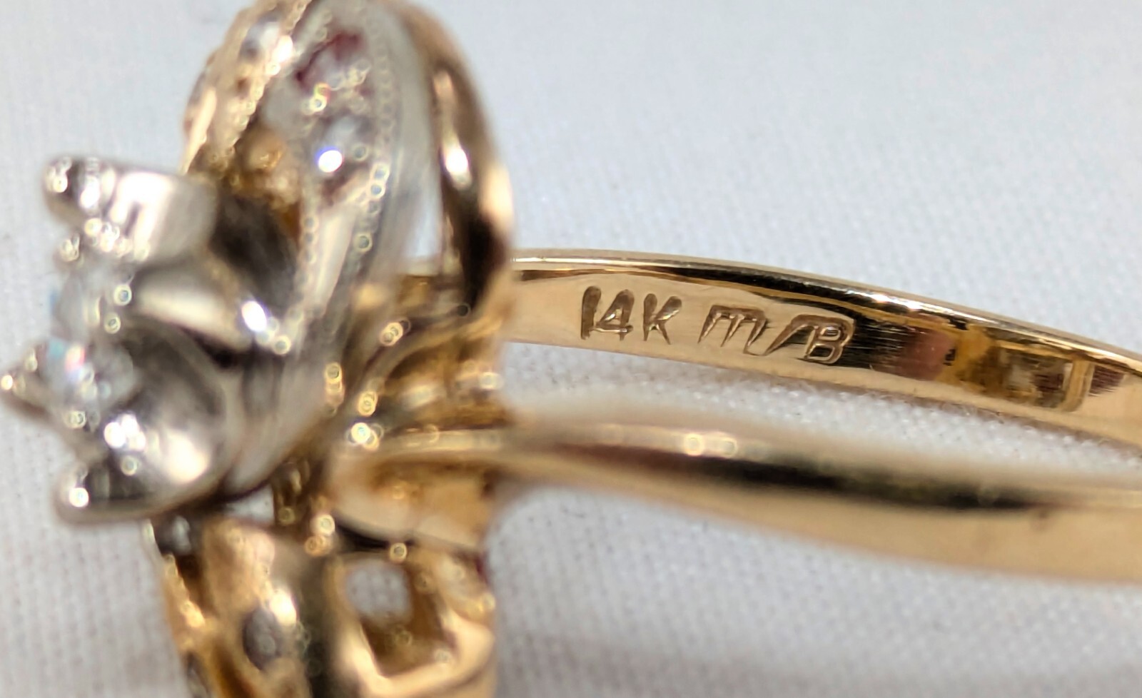 Vintage 14K Gold Approx. 15 Ct Diamond Art Nouveaux Engagement Ring Size 7