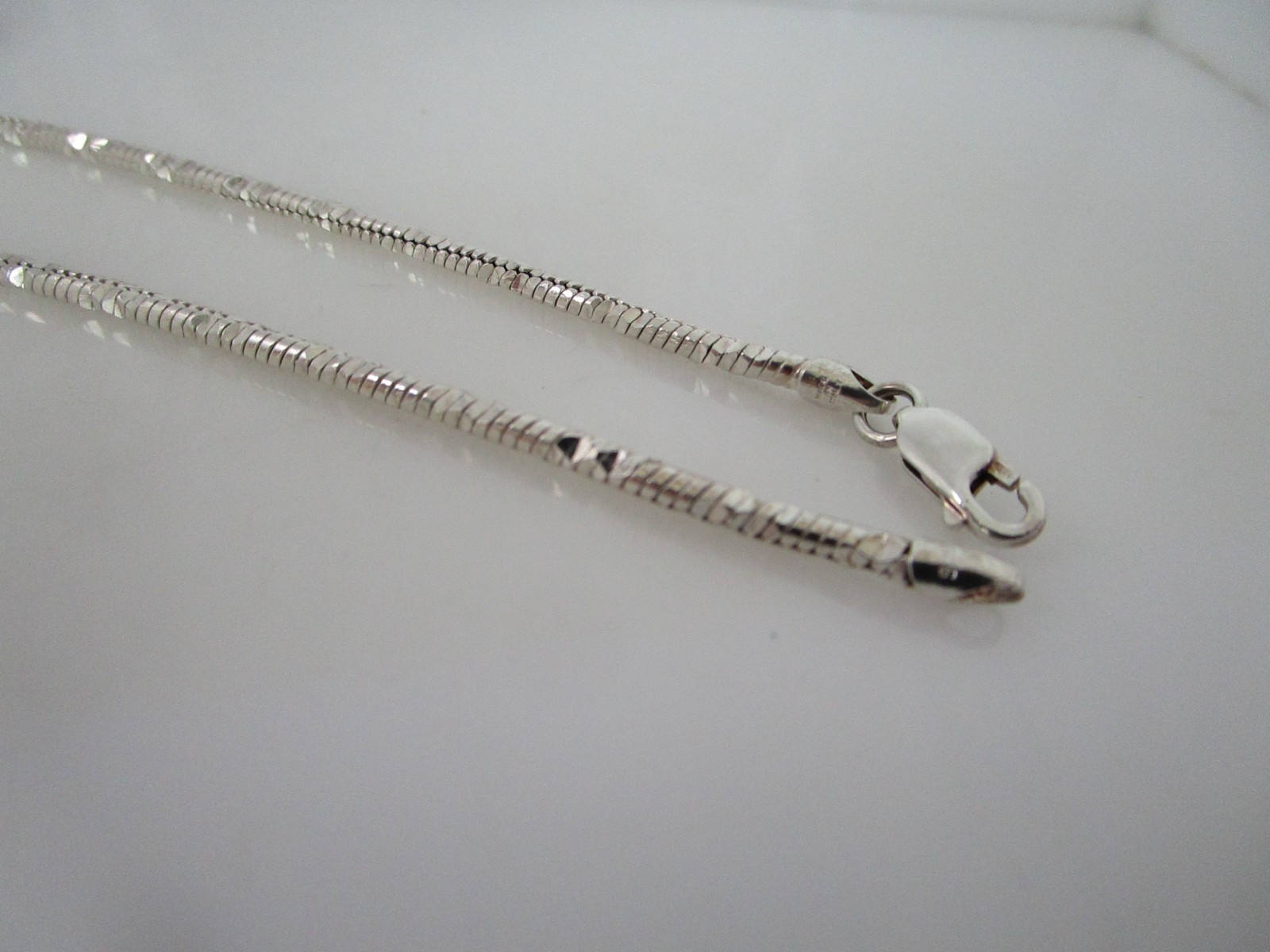 Milor 2.6mm Diamond Cut Snake Sterling 30″ Chain Italy 31 Gr