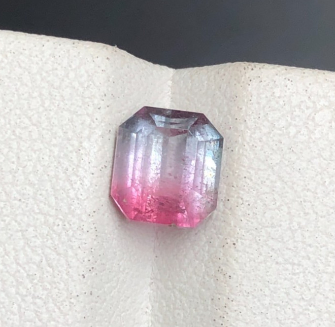 2.29ct Natural Bicolor Loose Tourmaline Gemstone Lot For Jewelry Designers.