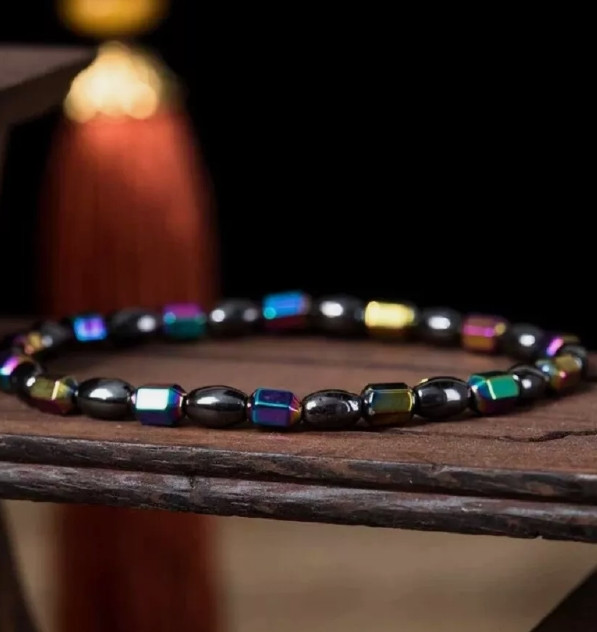 2025 NEW! Natural Hematite Magnetic Stretch Rainbow Anklet Fashion Special Gift