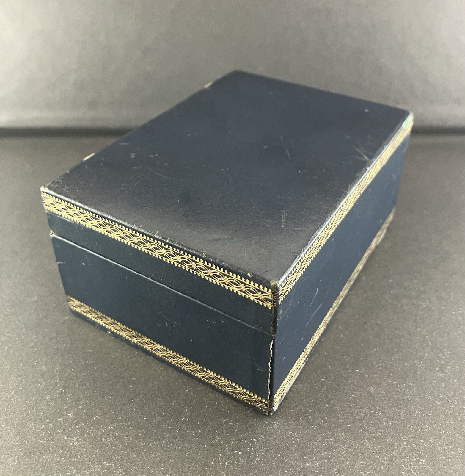 Vintage Bucherer dark blue watch presentation BOX. Swiss made.