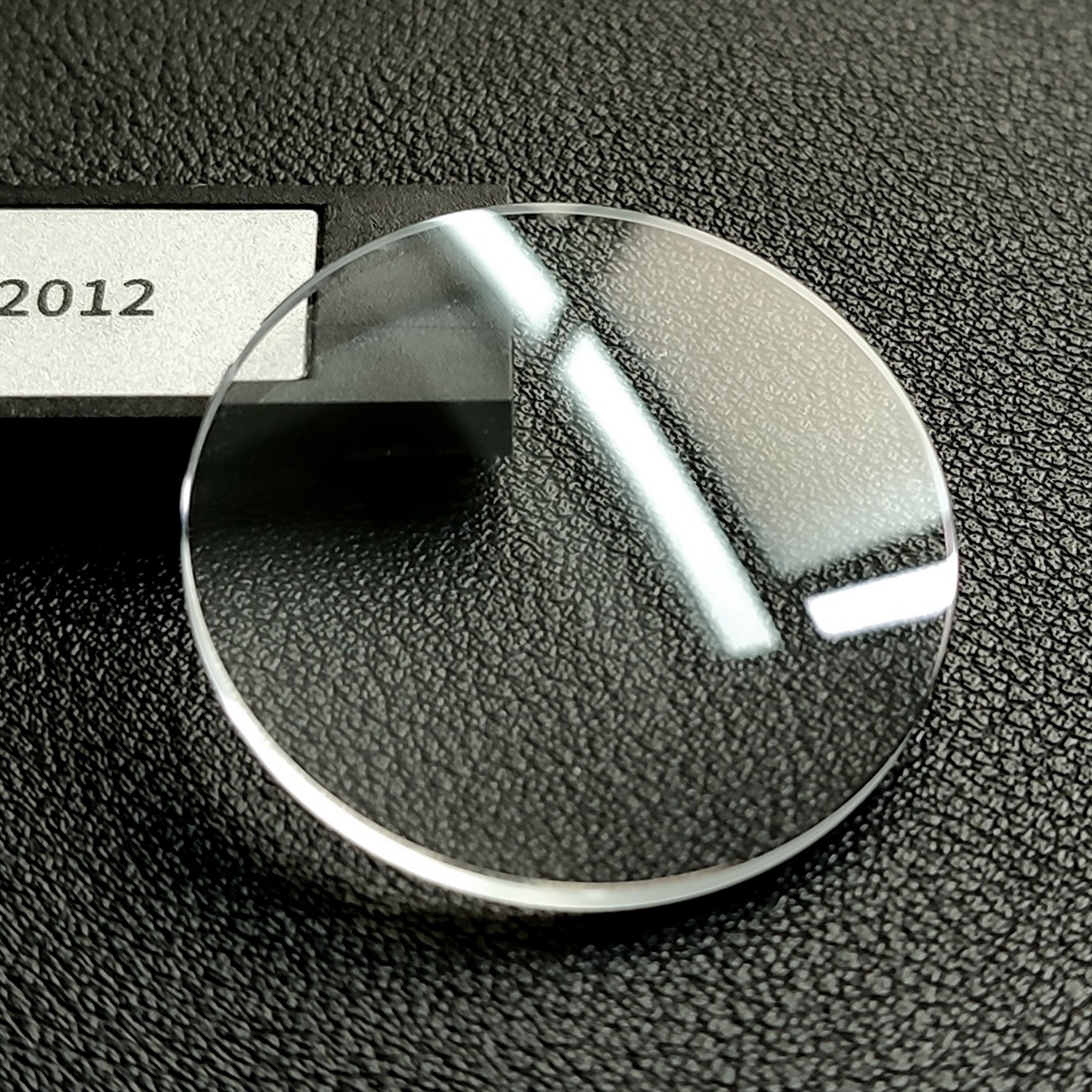 0.8-1.5mm Thick Single Dome Sapphire Watch Crystal Glass 18-40.5mm Replacement