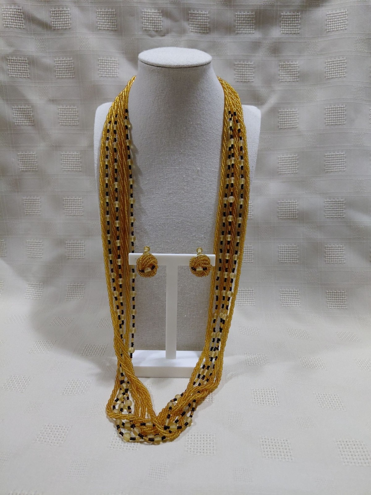 Vtg. Hobe Multi-Strand Orange/Brown Glass Seabead Necklace & Clip-on Earring Set