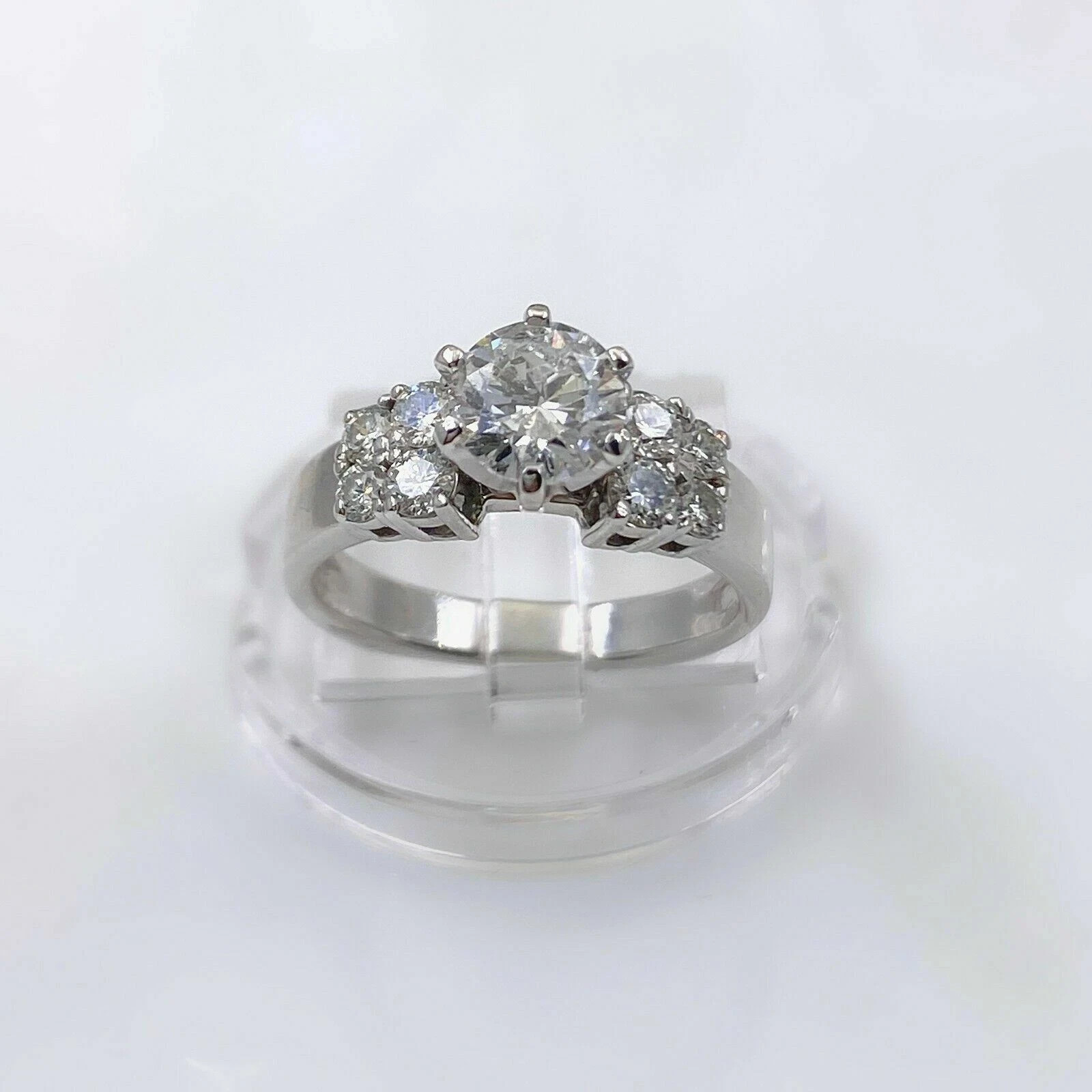 Vintage Style Engagement Ring 925 Sterling Silver 1.5 Ct Round Simulated Diamond