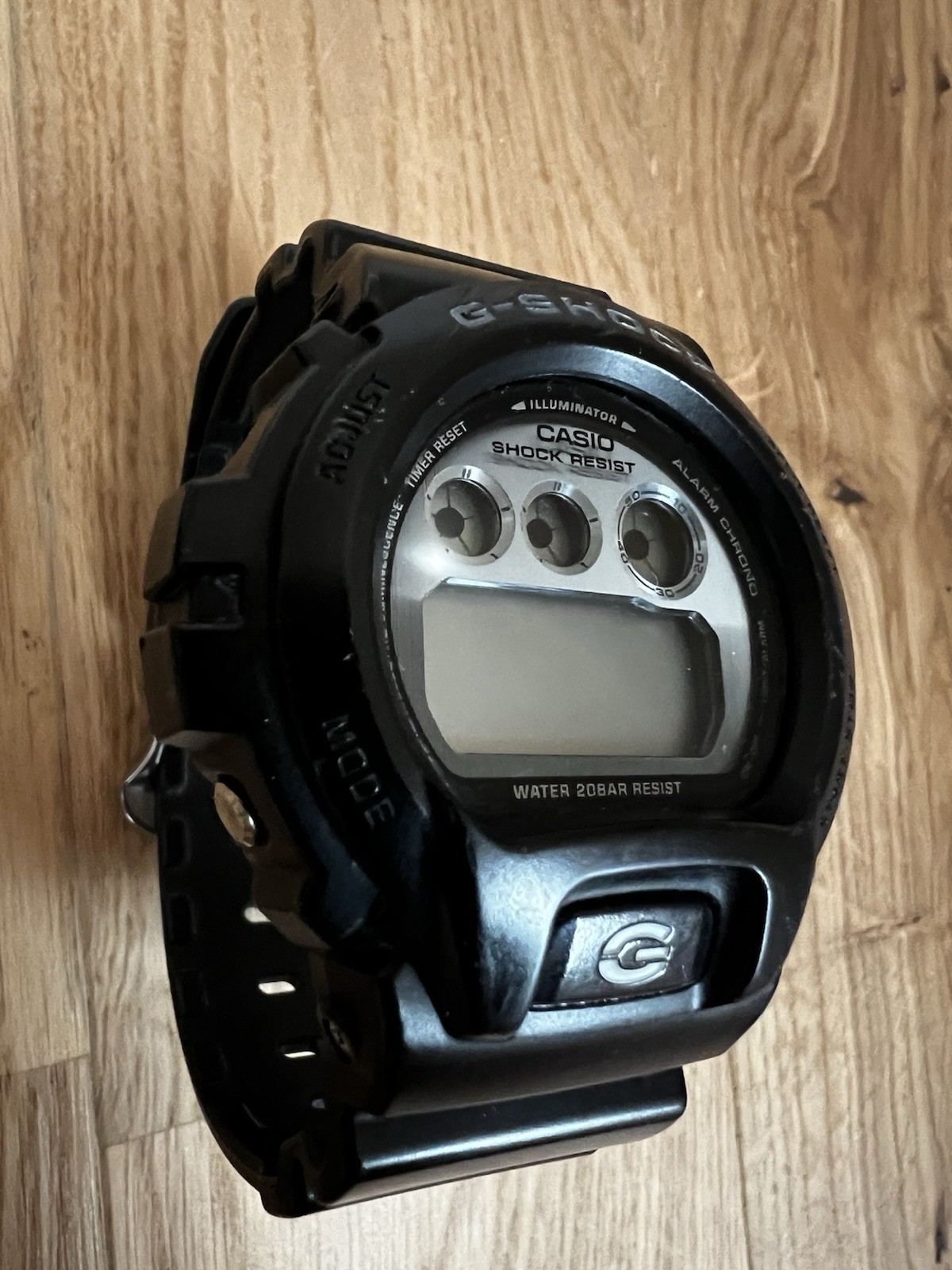 Pre-Owned Casio G-Shock DW-6900 Black Digital Watch – Box & Manual Included