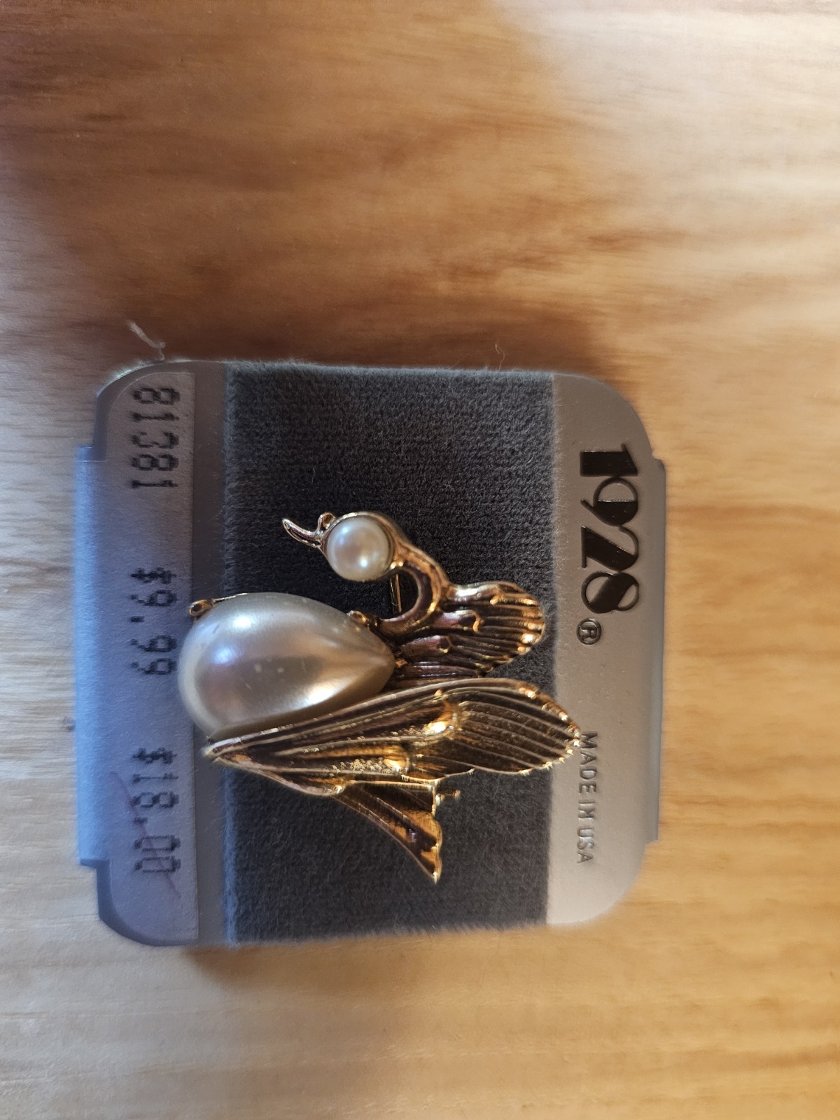 Vintage 1928 Brooch Pin Goose Duck Bird With Faux Pearl Belly and Head Gold Tone