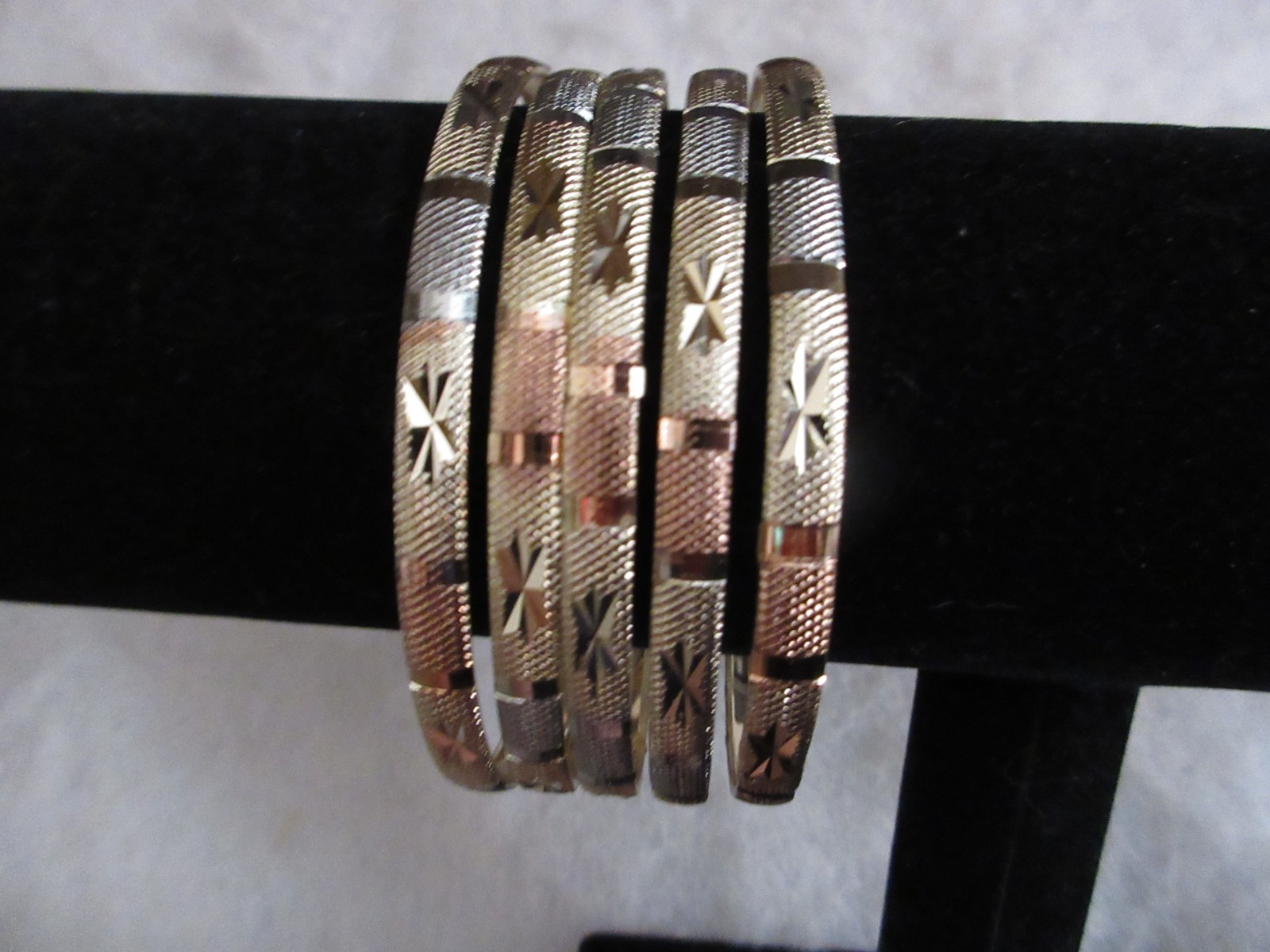 5 Tricolor Bangle Bracelets Silver Gold & Rose Gold TONES Etched Lightweight 8″