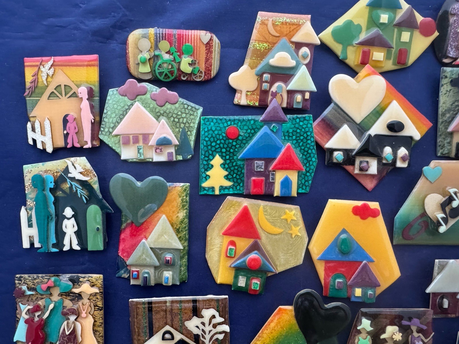 Vintage Jewelry Lot Lucinda Pin House Pin Woman Little People Etc 30 Pc Fun!