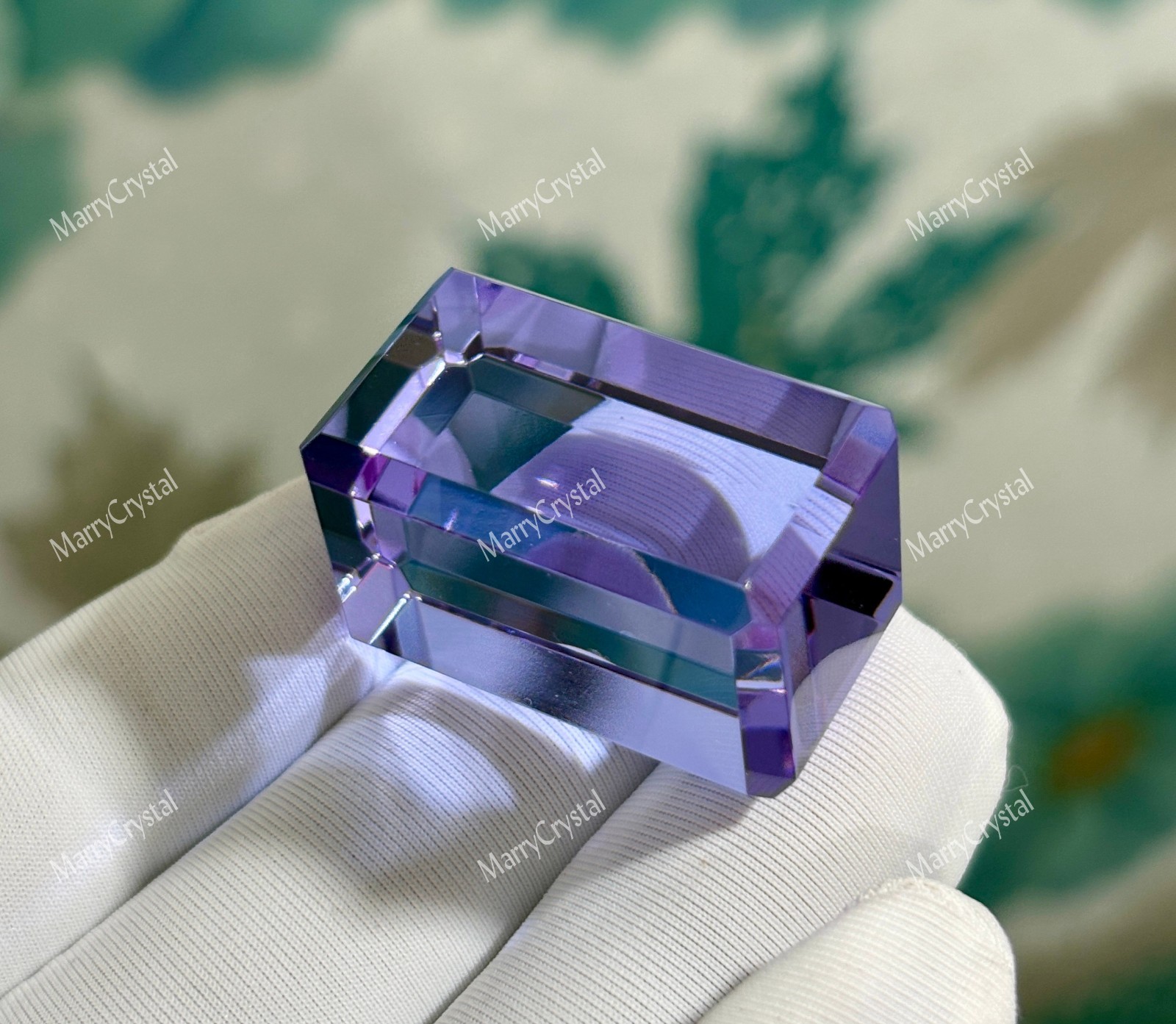 80 Ct 3-Color Change Glass Cube, Purple Blue Grape Juice Loose Gemstone