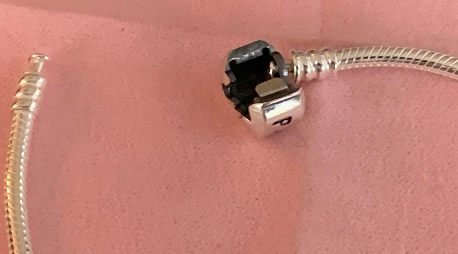 Authentic Pandora Silver Barrell clasp snake chain Bracelet 7.9″ 590702HV-20 NEW
