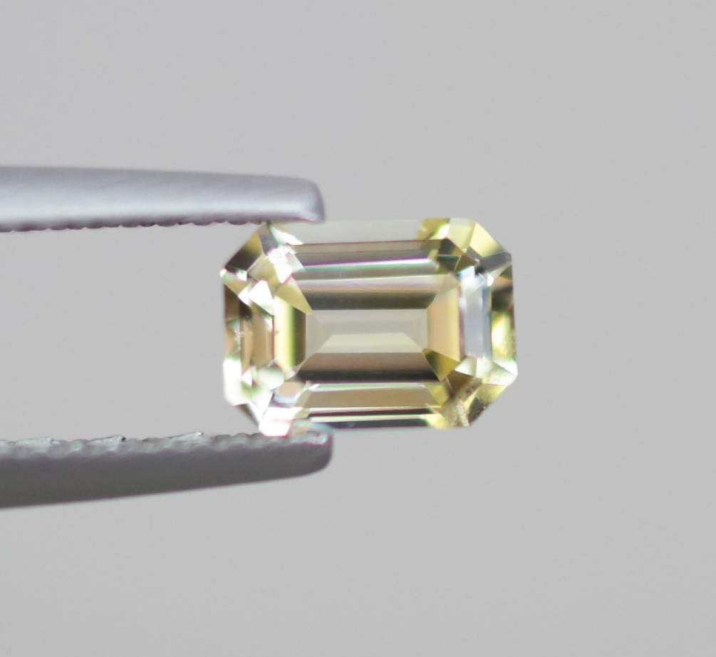 1.55ct Unheated Yellow Sapphire OCT 7x5mm Pastel Yellow 100% Genuine Sapphire