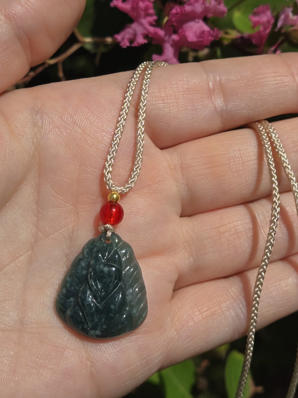 Bkue WaterJade Nine Tail Fox Crystal Necklace Jadeite 9 Tail Fox