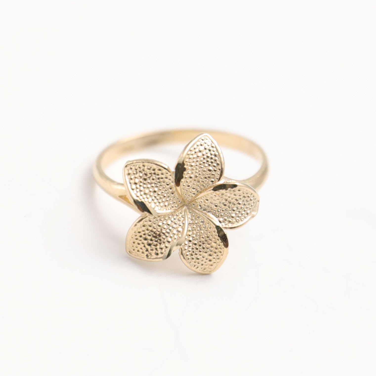 Solid 10K Gold Textured Lily Flower Yellow Gold Ring Size 6.5