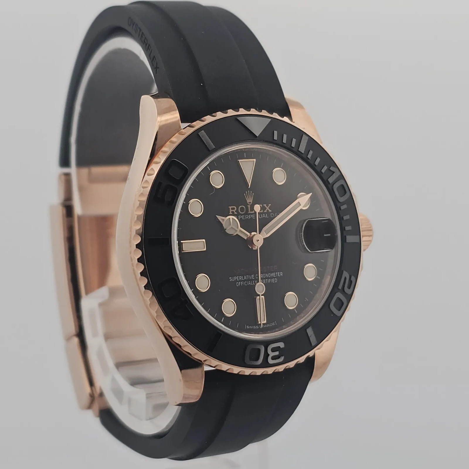 Rolex Yacht-Master BLACK 18K Rose Gold OYSTERFLEX Rubber 37mm 268655 Watch