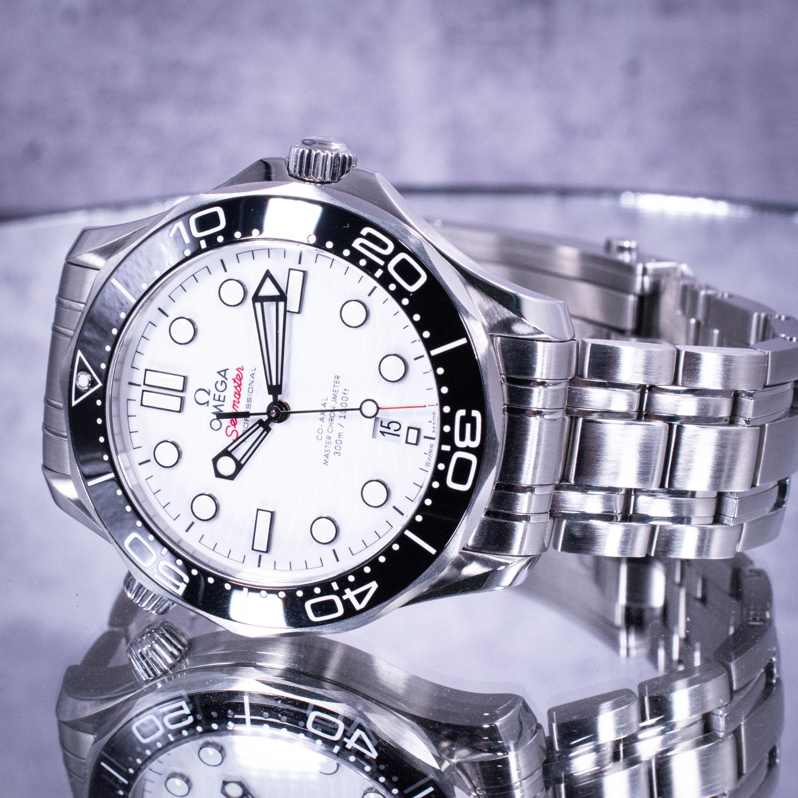 Omega Seamaster Diver 300M White Dial 42mm, Ref. 210.30.42.20.04.001 w/ B&P