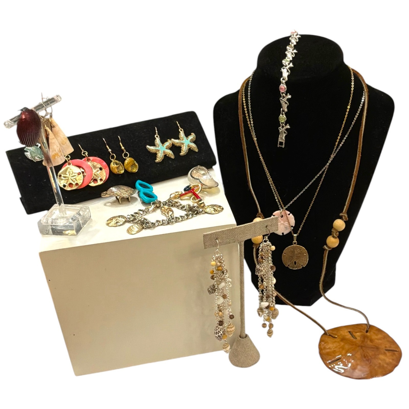 Vintage Costume Jewelry Lot Beach Nautical Sand Dollar Starfish Shell 16+ pcs