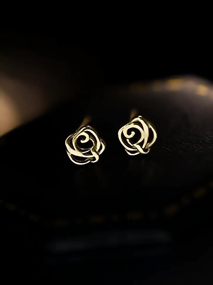 925 Silver Post Abstract Love Flower Rose Stud Earrings 5mm Women Girl S6