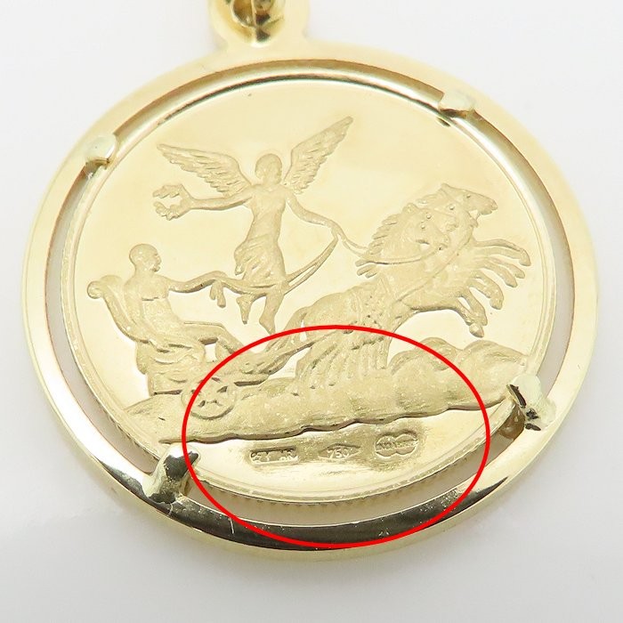 UNOAERRE Coin motif 18K Yellow Gold PendantTop Charm 5.0grams /295326