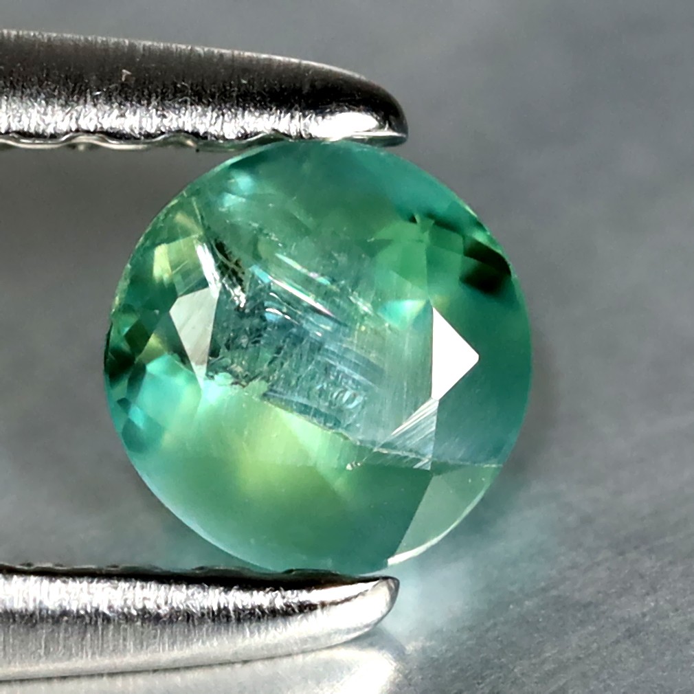 0.36 ct Fabulous Round Cut (4 x 4 mm) Green Un-Heated Alexandrite Gemstone