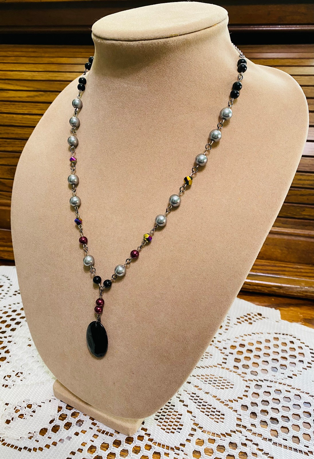 Handmade bead-link necklace gray burgundy black oval stone pendant