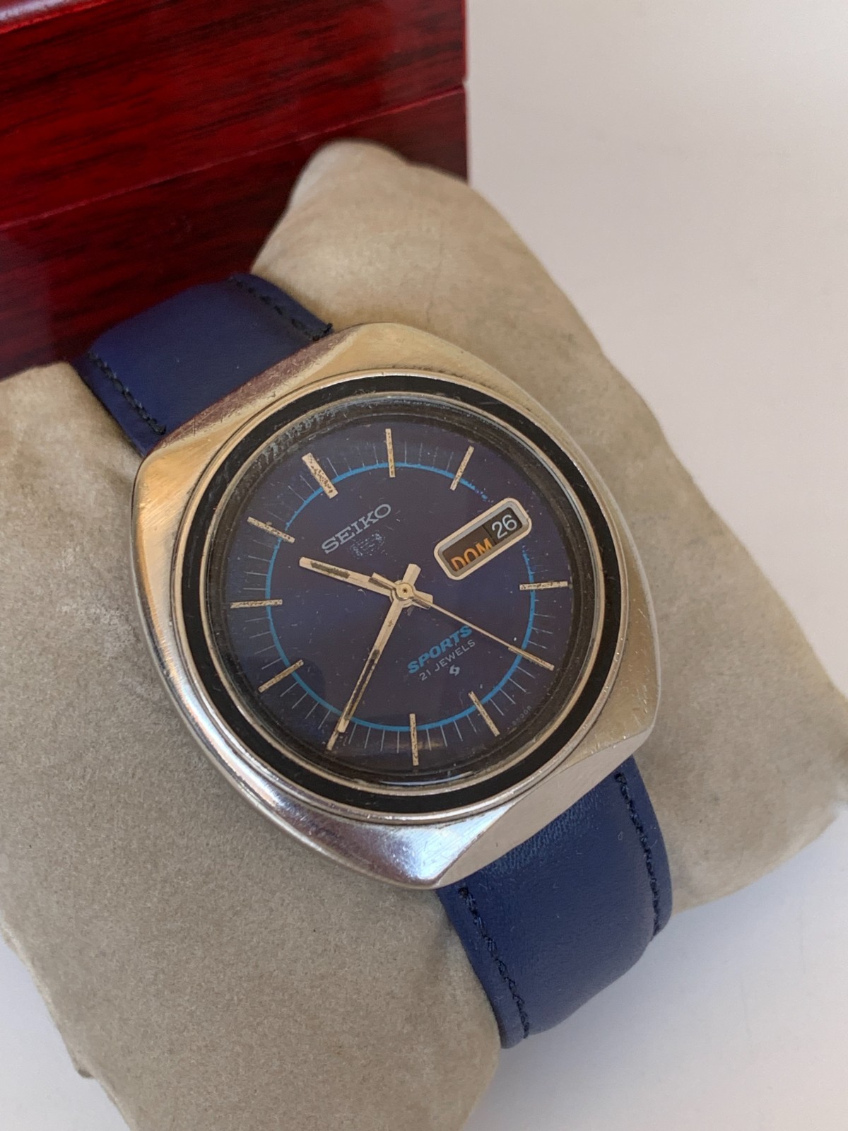 Vintage Seiko 5 Sports 6319-8070 Watch 1970s Blue Dial UFO Automatic 41mm Jumbo