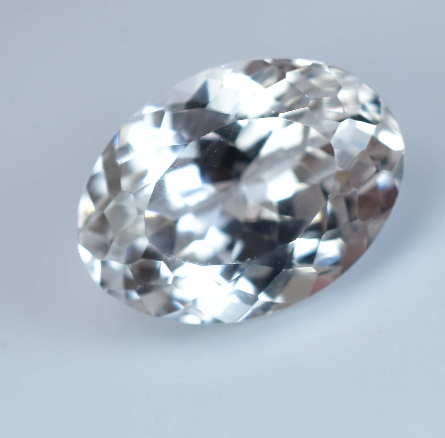 Natural 10.00 Ct White Montana Sapphire Oval Cut Certified Rare Loose Gemstone