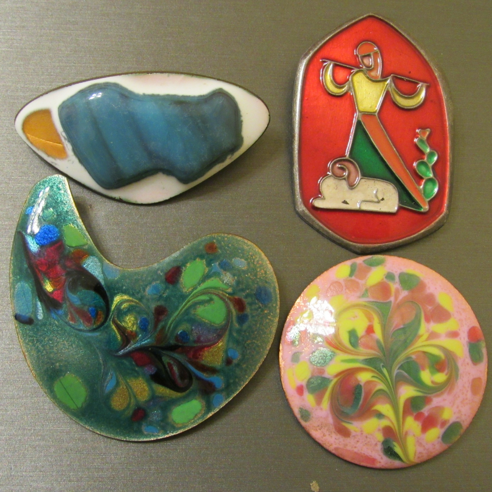 Vintage Lot 4 Mid Century Mod Inga Israel Enamel Copper Shepard Pink Brooches