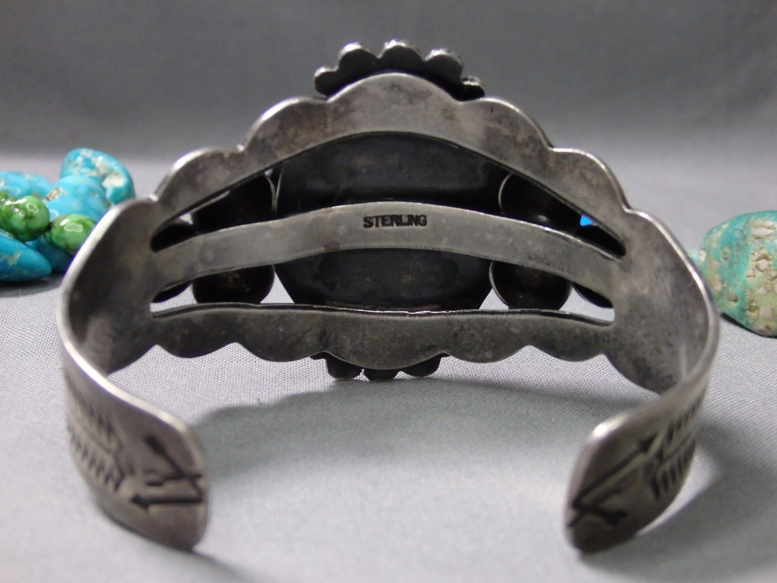 Fred Harvey Era NAVAJO Natural CERRILLOS TURQUOISE Sterling Silver 49g Bracelet
