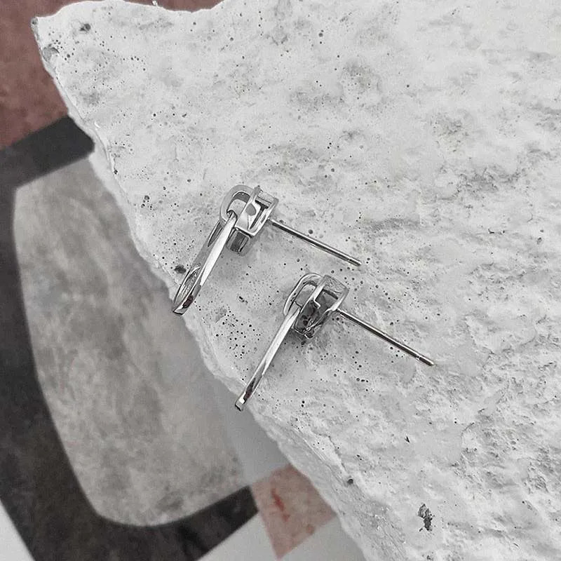 Design Zipper Head Stud Earrings for Women Men Hollow Out
