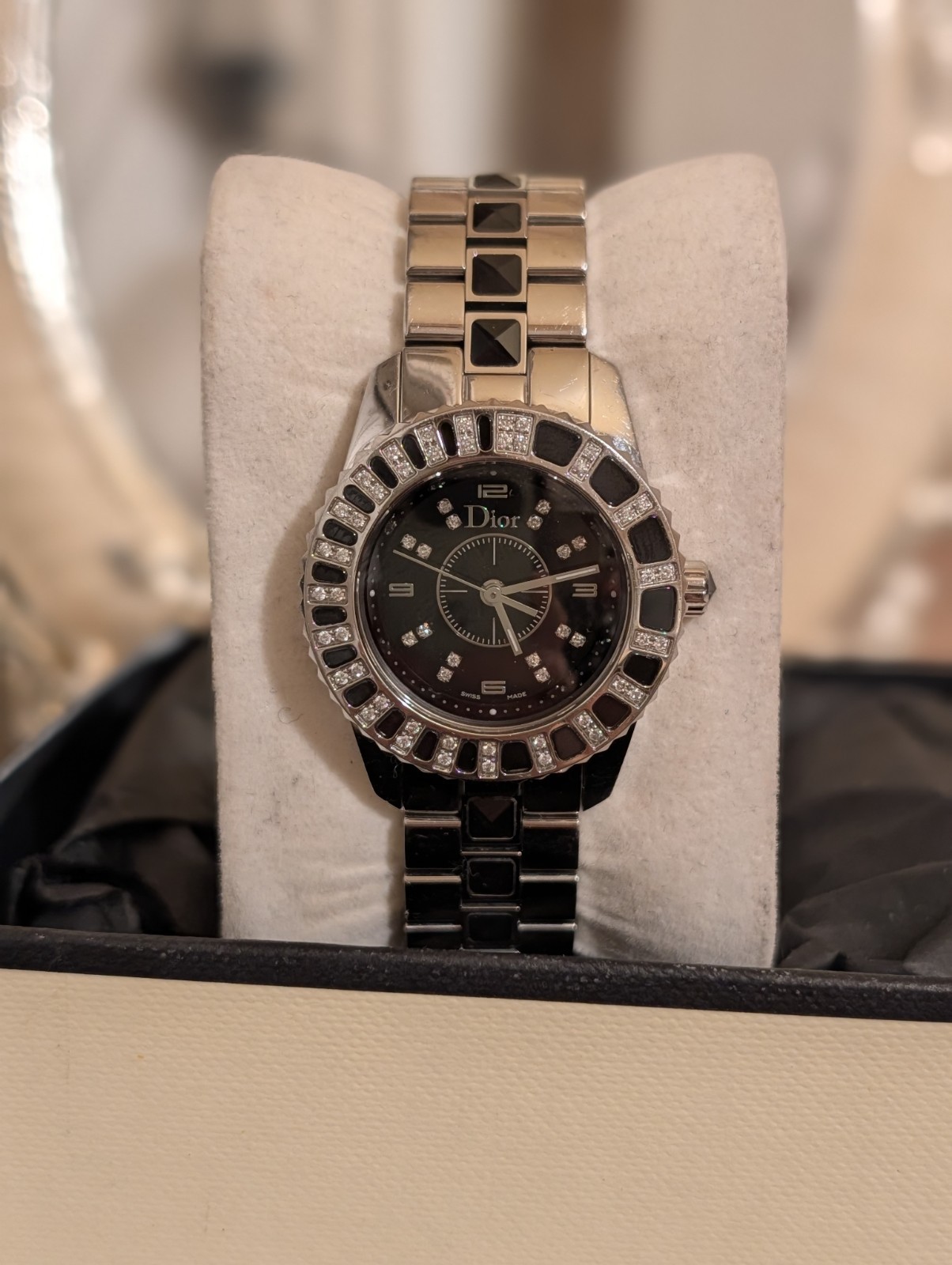 Dior Christal Watch Diamonds Ceramic Date StainSteel 33MM Ladies’
