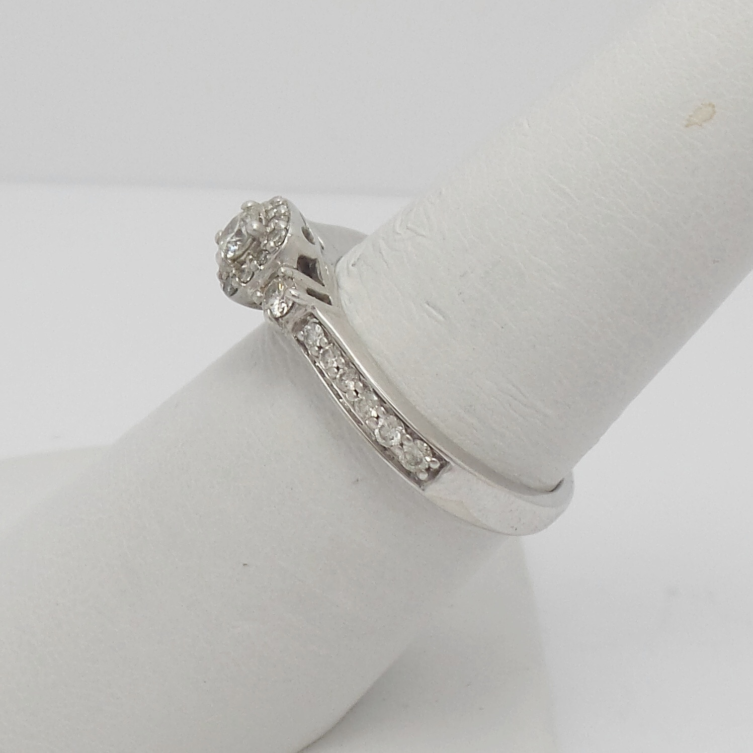 1/2CT Natural Diamond Anniversary Engagement Wedding Bridal Ring 10K White Gold