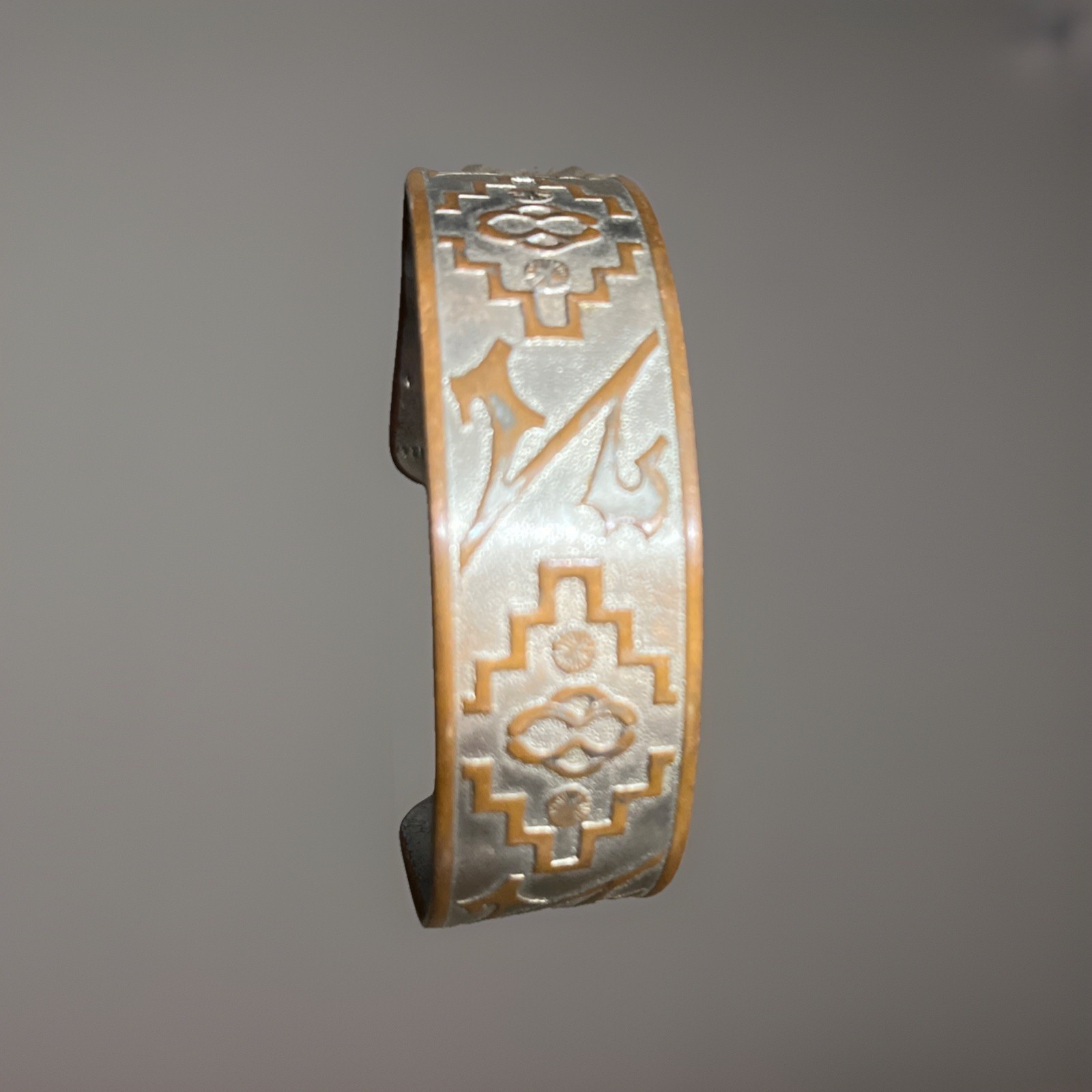 VINTAGE SOUTHWEST ESTATE SOLID COPPER WHEELER MANUFACTURING CUFF BRACELET-small