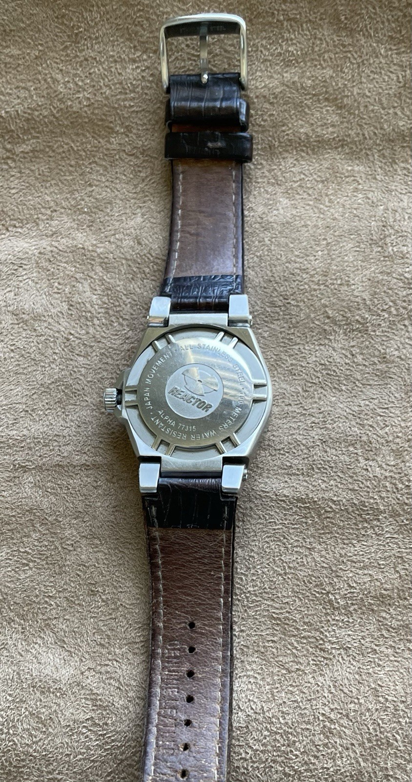 Rare Reactor Copper Face Tonneau Watch. Easy To Read Luminous Dial. Alpha 31277