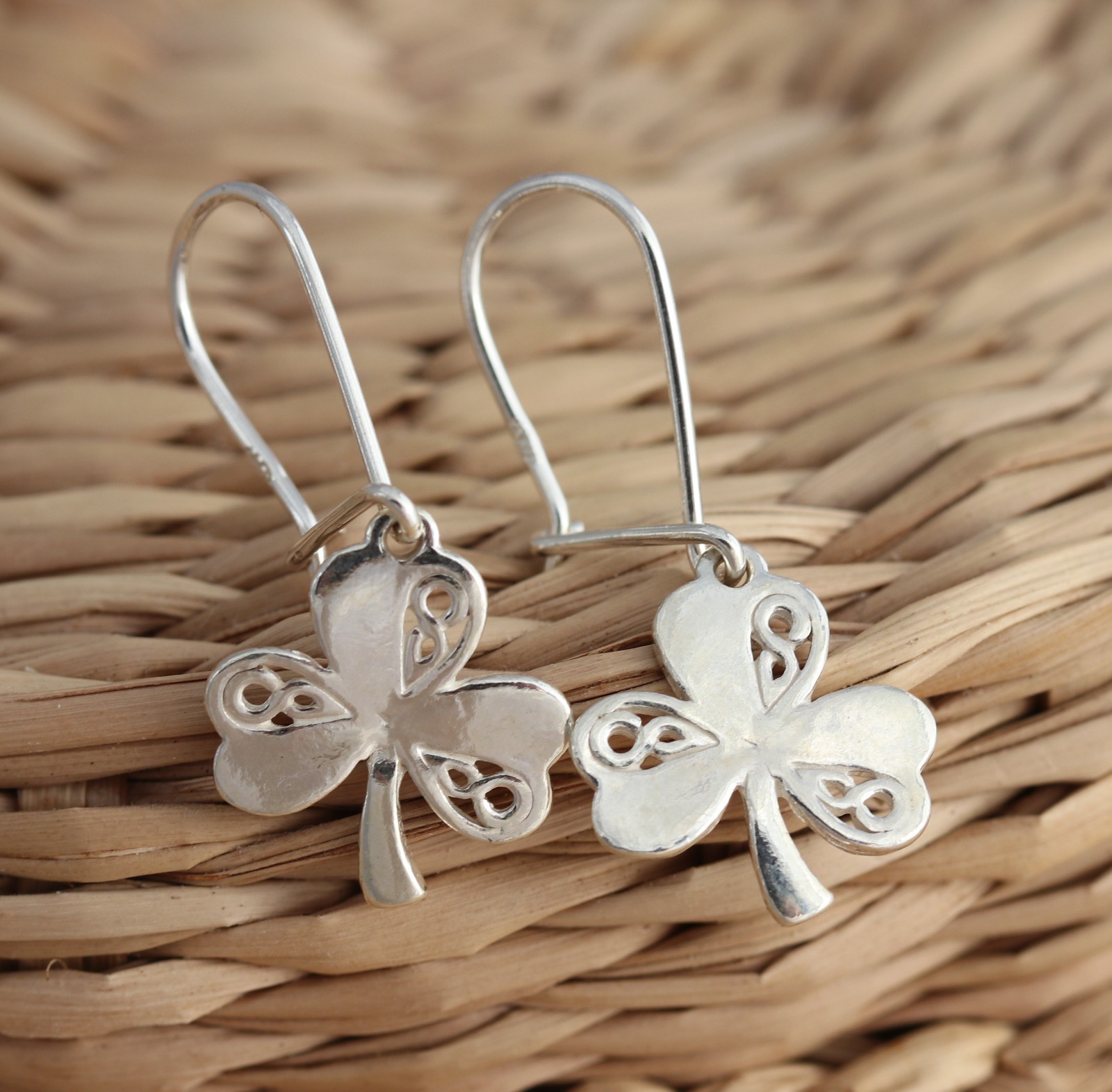 Solid 925 Sterling Silver Irish Shamrock 3-Leaf Clover Dangle Earrings Gift Box