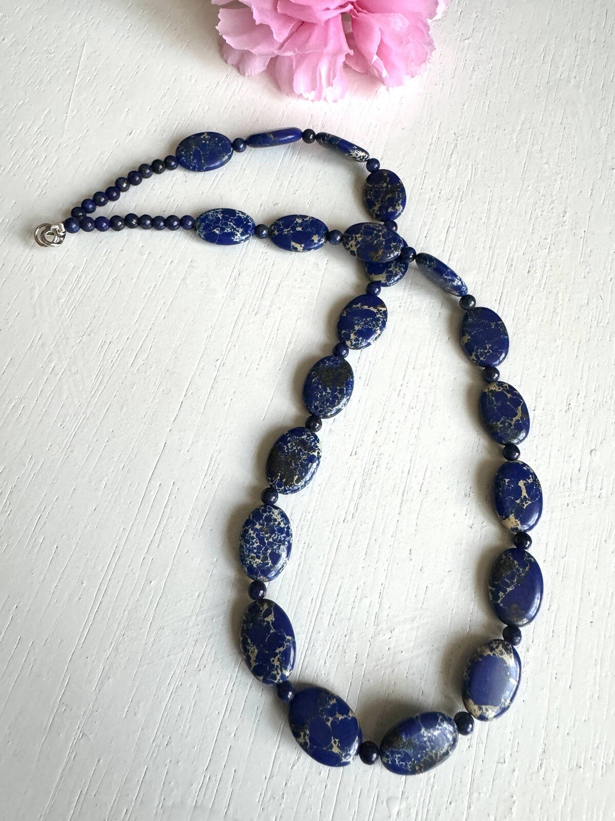Stunning oval shape earth mined lapis lazuli stone handmade necklace 21in & 34gm