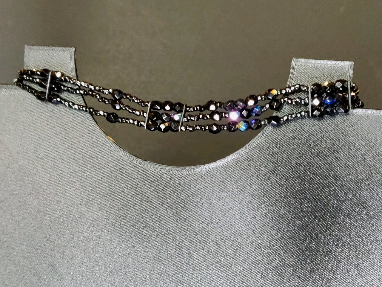 Vtg Robert Rose Purple Black AB Bead 3 Strand Choker Adjustable 11.5″ To 14″