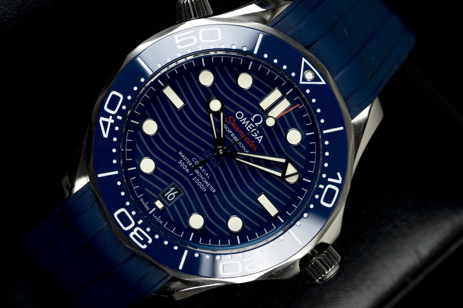 Omega Seamaster Professional 300M 42mm 210.32.42.20.03.001 | 2025 Box & Papers