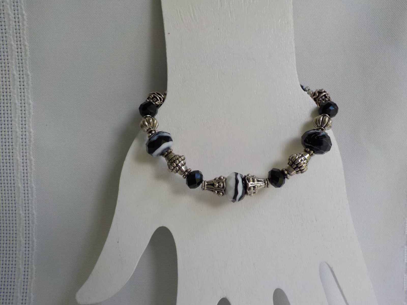 Black White Swirl Bead Bracelet Mix Lot 3 Metal Plastic Glass Faceted Toggle