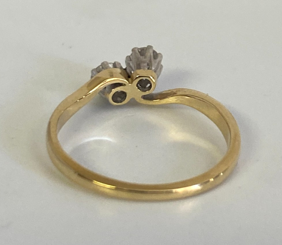 18K Yellow Gold & 0.35CT Diamond Ring Size M 1/2 (US 6.5) Vintage Jewellery
