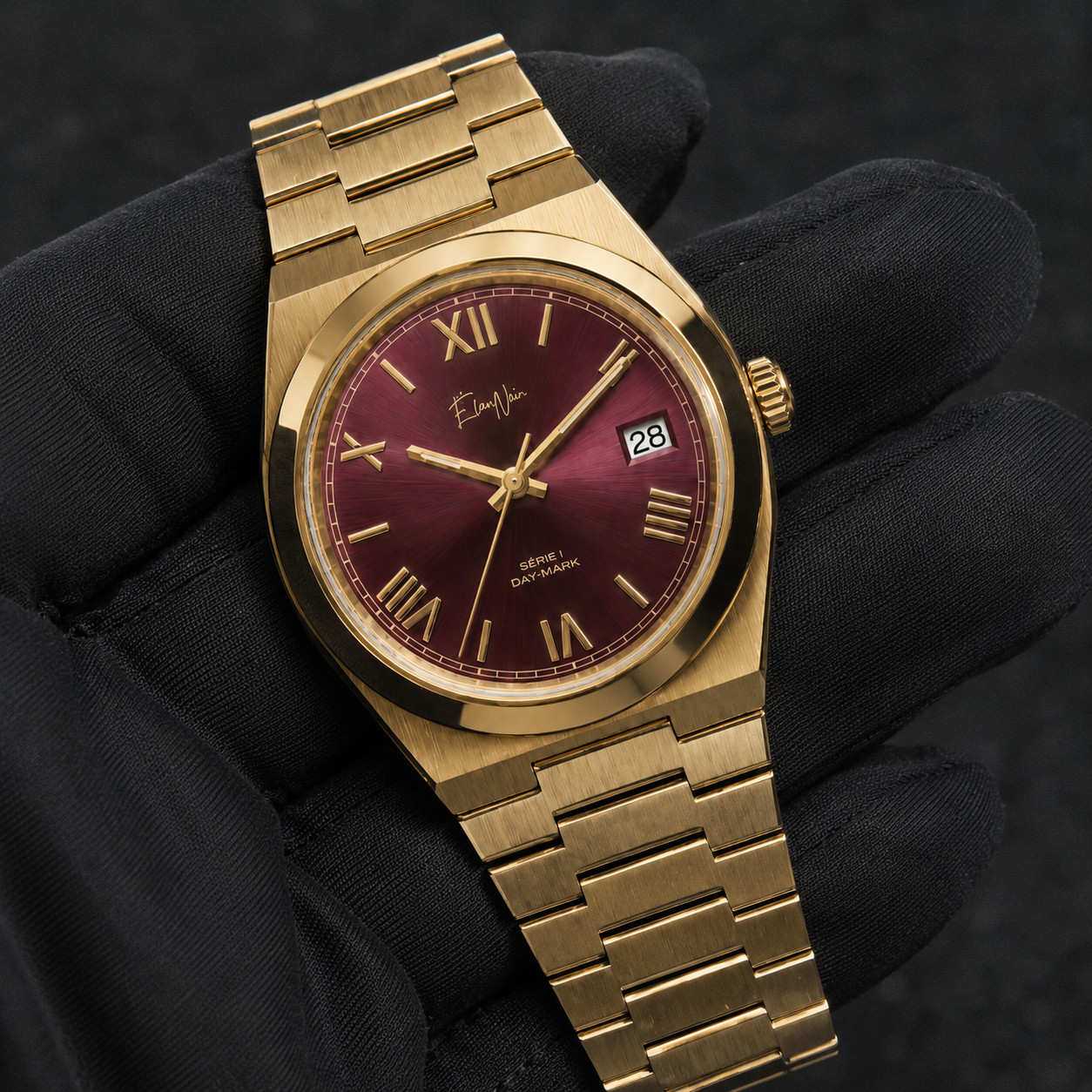 Custom Élan Noir Série I Gold/Maroon 39mm Auto NH35 Sapphire Steel Watch