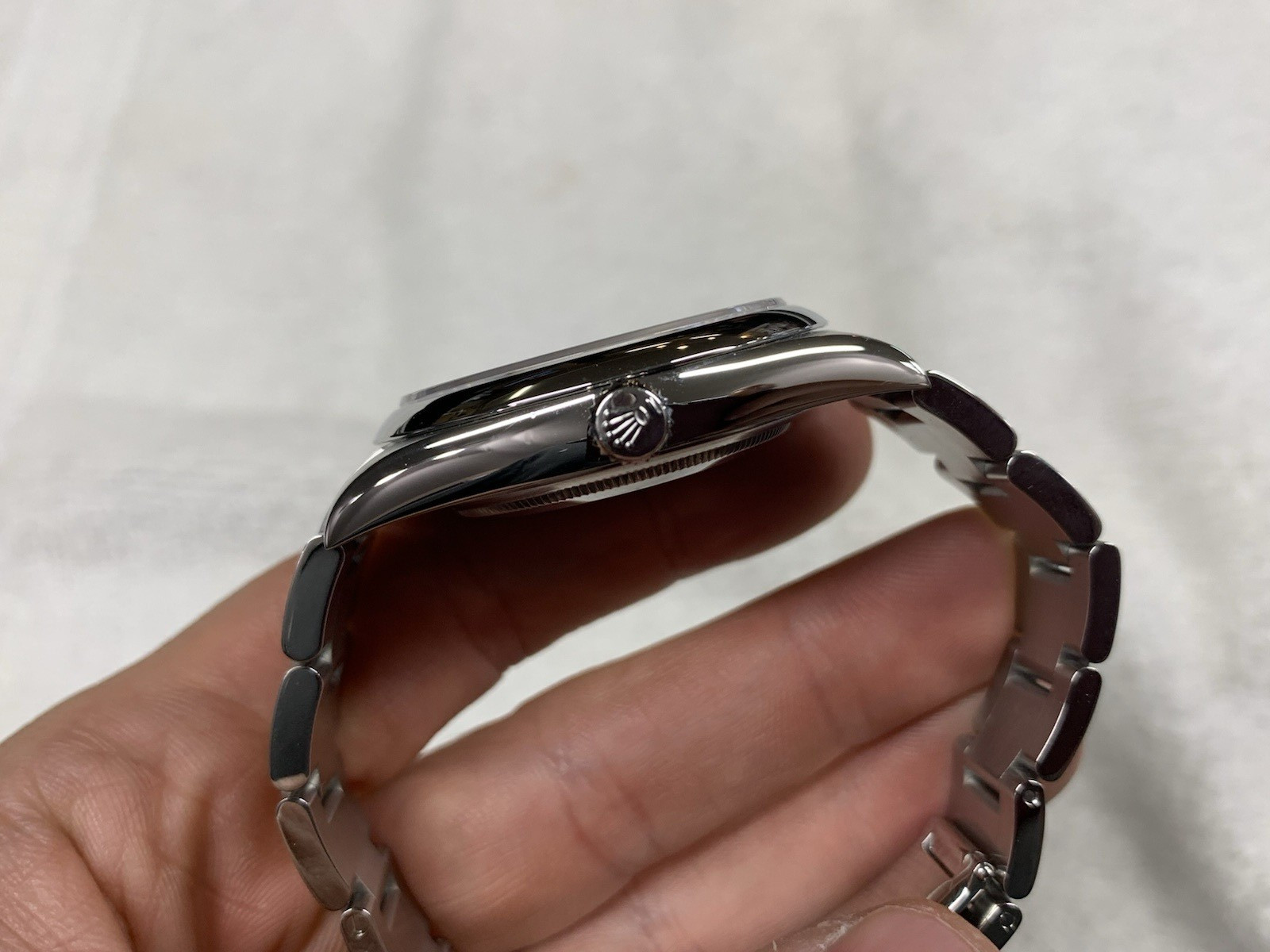 2022 Rolex Oyster Perpetual OP 41 124300 Black Dial with Box/Card