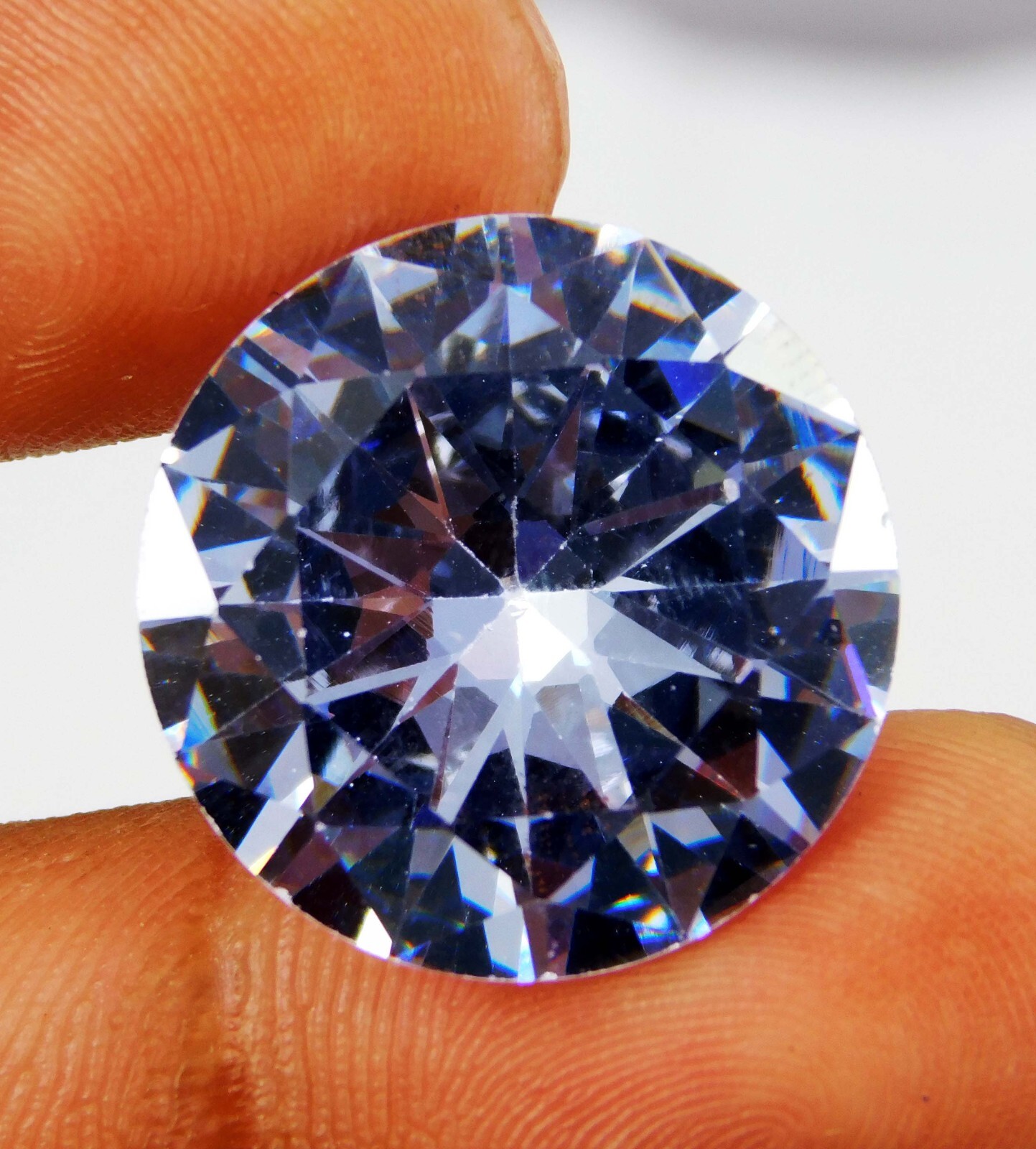 Natural 32.45 Ct Cambodian White Zircon Round Cut Loose Gemstone