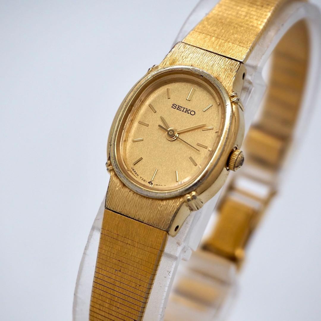 372 Working SEIKO Ladies’ Watch Oval Gold Vintage