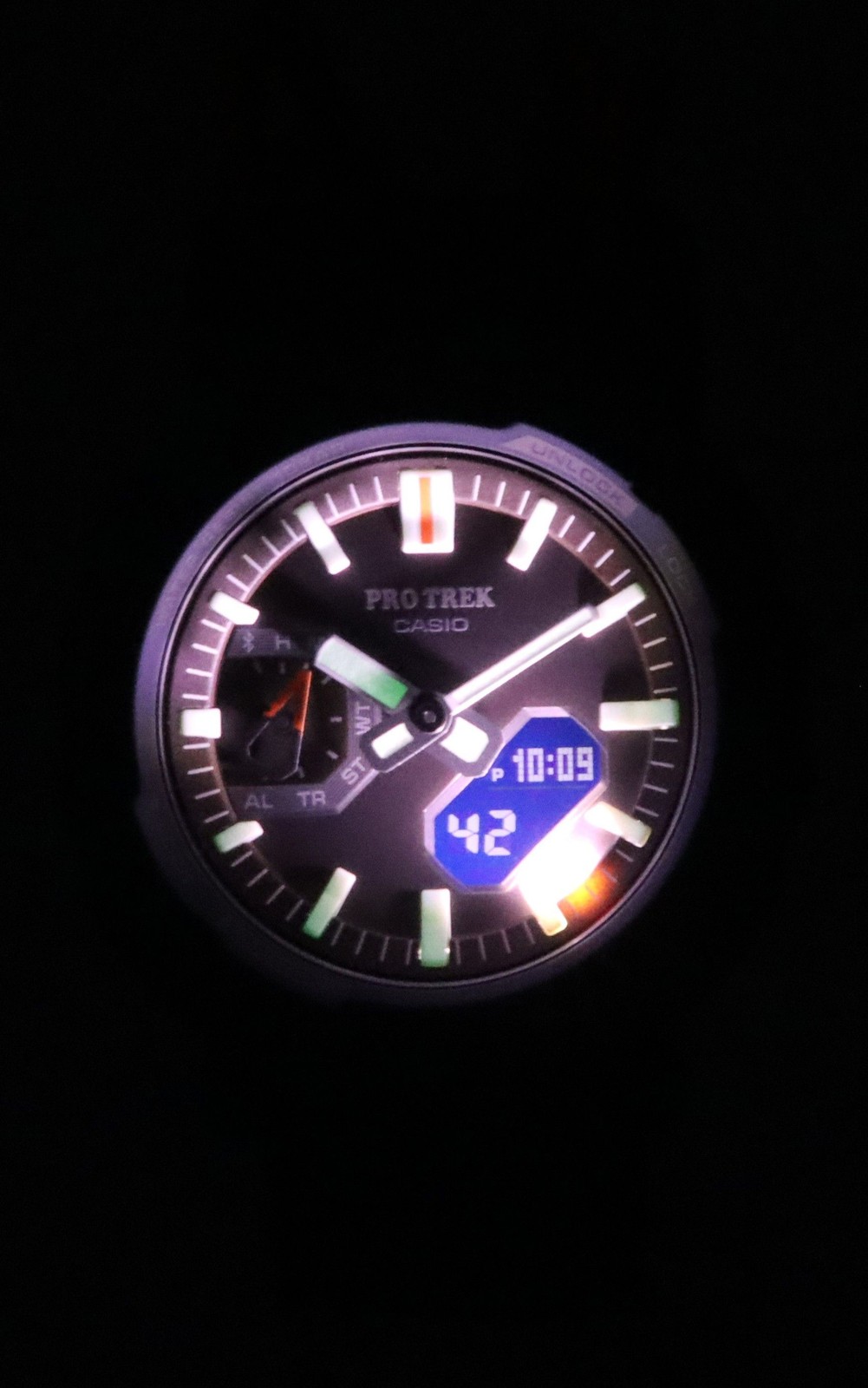Casio Pro Trek Grey Dial Tough Solar Sports 100M PRJ-B001B-2 Men’s Watch