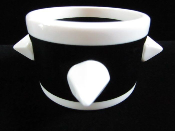 Unique Chunky Black White Handmade Plastic Resin Bangle Bracelet Pointed Spikes