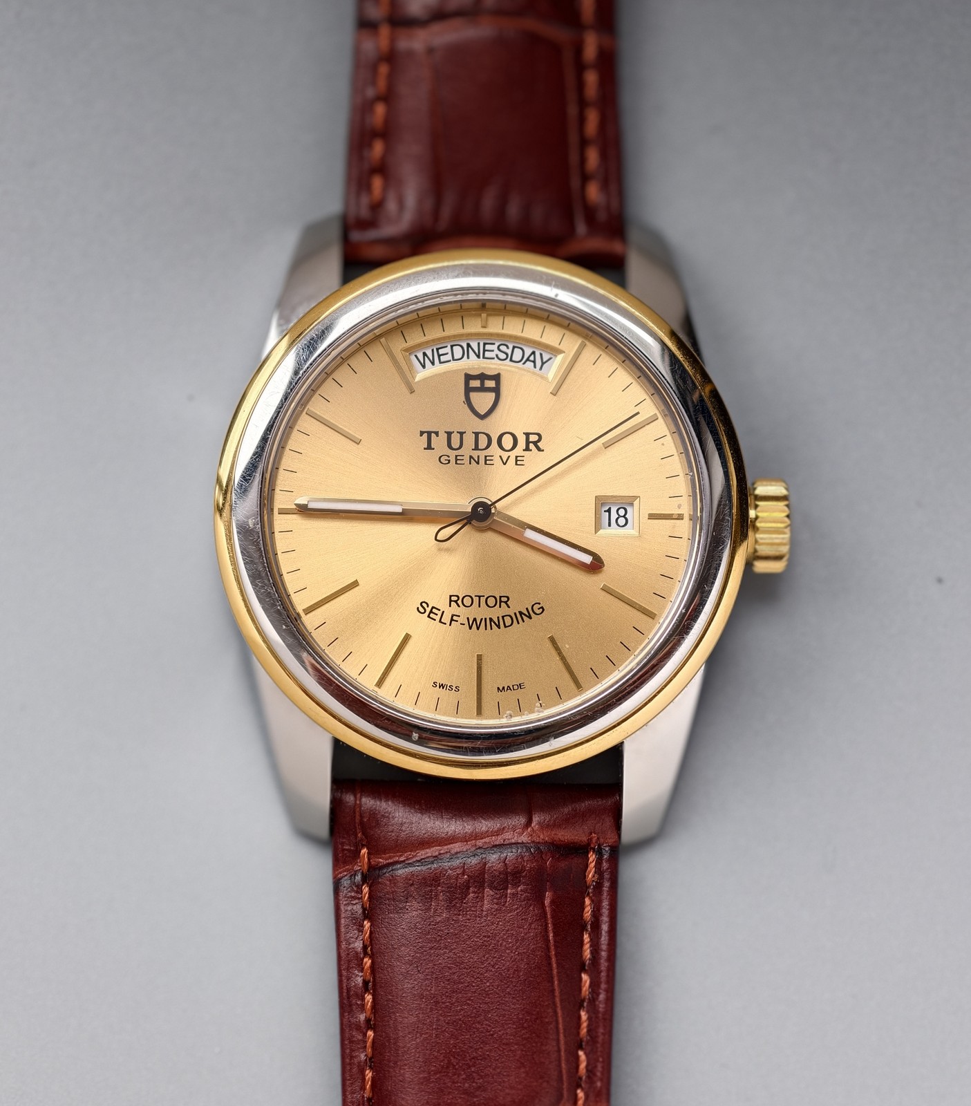 Tudor Champagne Dial Glamour M56003-0040 Men’s Watch Automatic 39mm Date