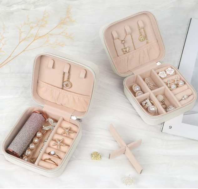 MFXIP Travel Jewelry Case Small Jewelry Box Jewelry Organizer Storage Case Porta