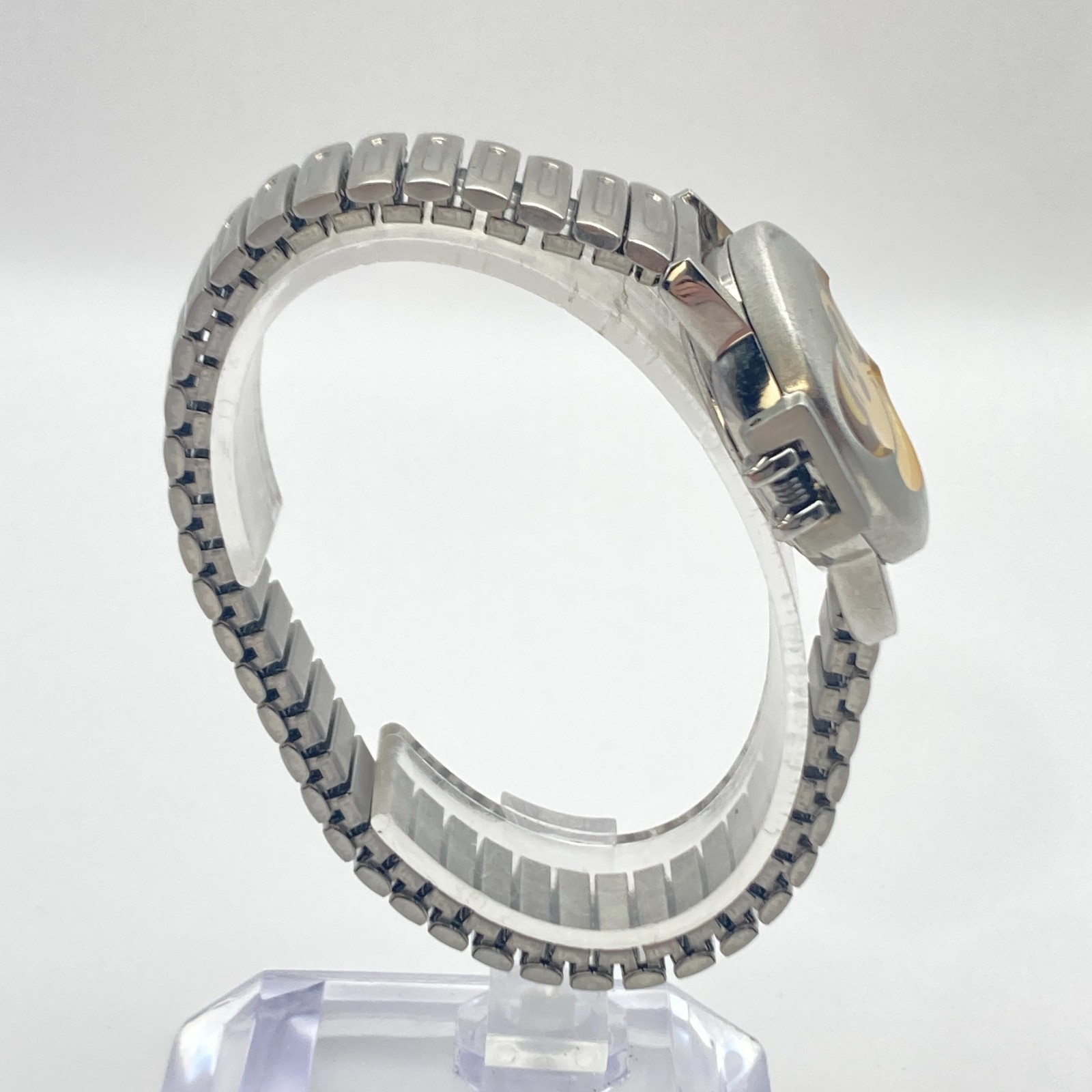 Accutime Hidden Dial Women’s Watch Monkey Silver Tone Stretch Band New Battery