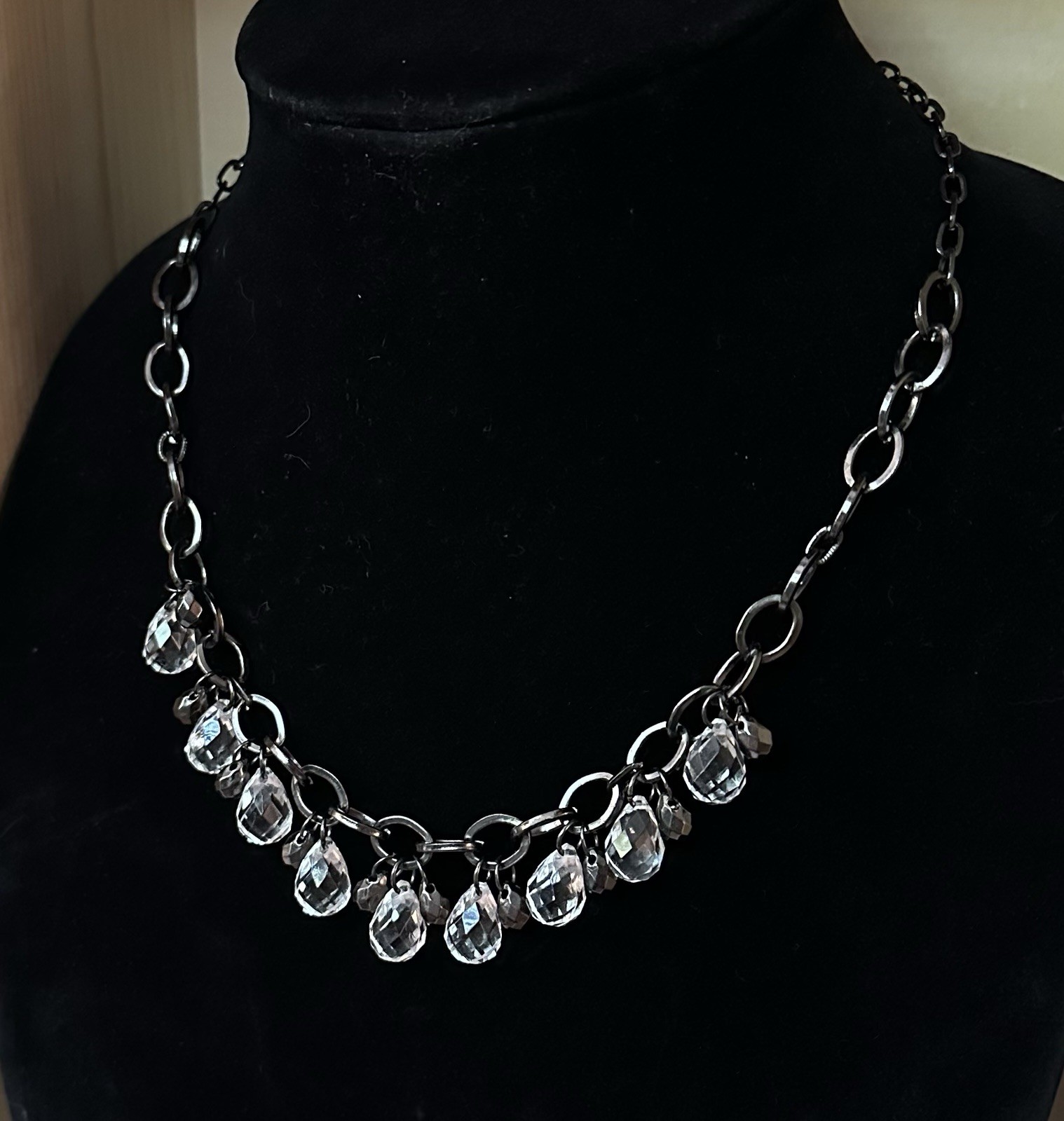 Crystal Teardrop Necklace Dangle Chain 18” Gun Metal Tone Chain Statement Chic