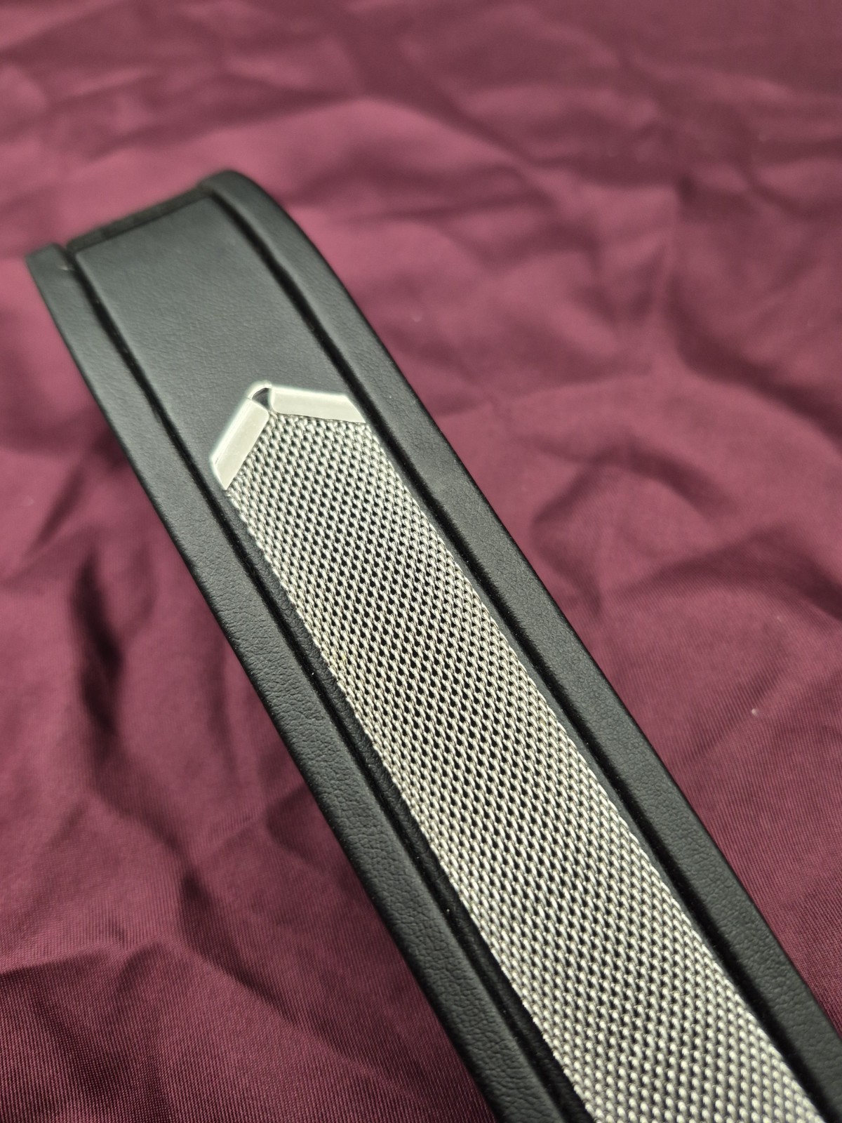 Stainless Mesh Bracelet Owel Theme